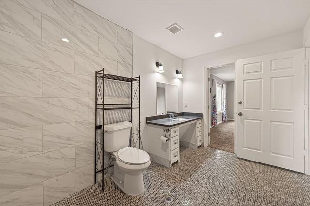 29 Palmero Way, Manvel, TX 77578