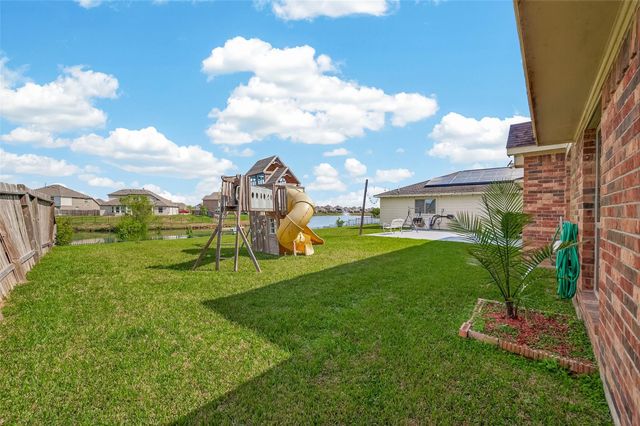 29 Palmero Way, Manvel, TX 77578