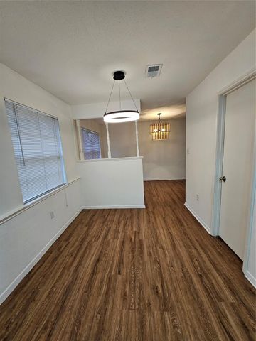 5031 Whispering Falls Drive, Houston, TX 77084