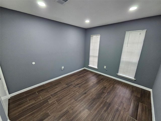 5031 Whispering Falls Drive, Houston, TX 77084