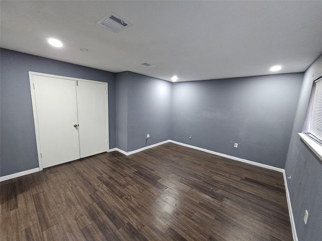 5031 Whispering Falls Drive, Houston, TX 77084