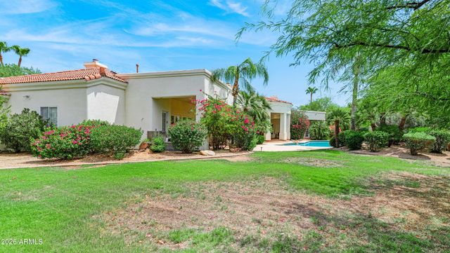 10453 E LAUREL Lane, Scottsdale, AZ 85259