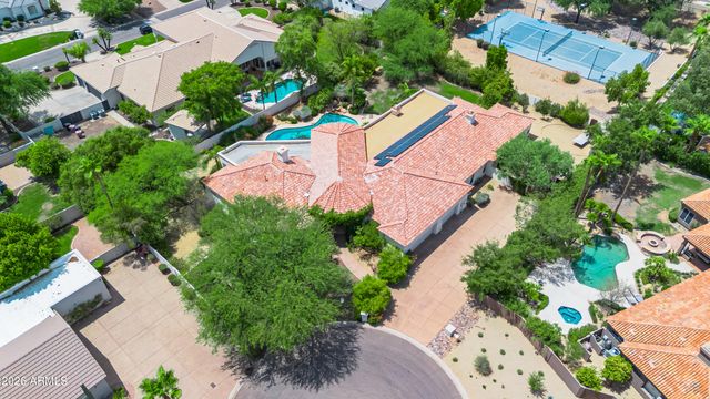 10453 E LAUREL Lane, Scottsdale, AZ 85259