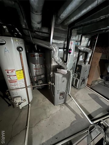 7080 Mitchell Avenue, Richmond Heights, MO 63117