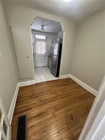 7080 Mitchell Avenue, Richmond Heights, MO 63117