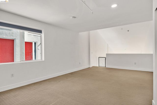 311 Oak St 842, Oakland, CA 94607