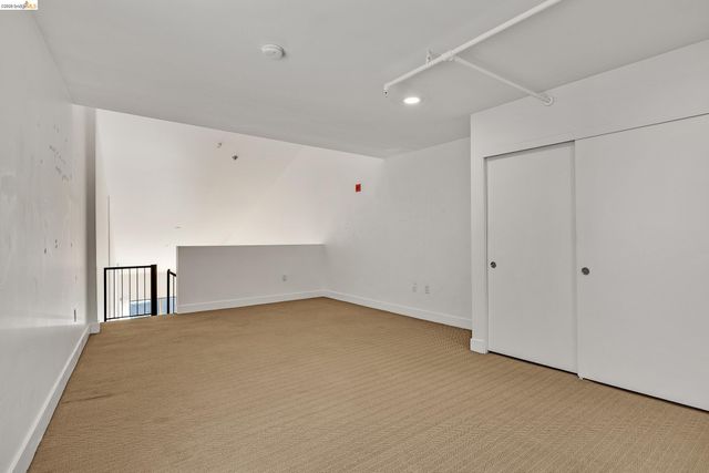 311 Oak St 842, Oakland, CA 94607