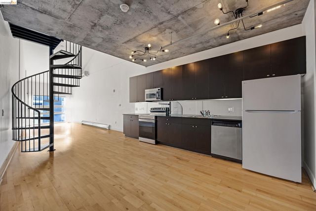 311 Oak St 842, Oakland, CA 94607