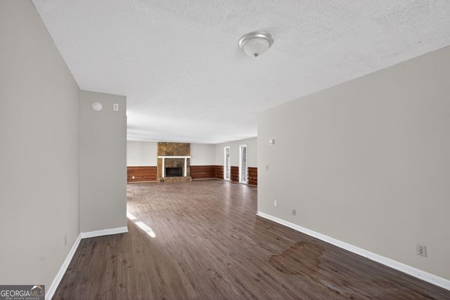 316 Jennys Row, Woodstock, GA 30189