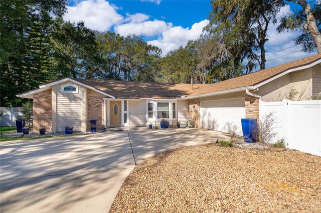 1077 HOWELL HARBOR DRIVE, Casselberry, FL 32707