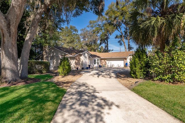 1077 HOWELL HARBOR DRIVE, Casselberry, FL 32707