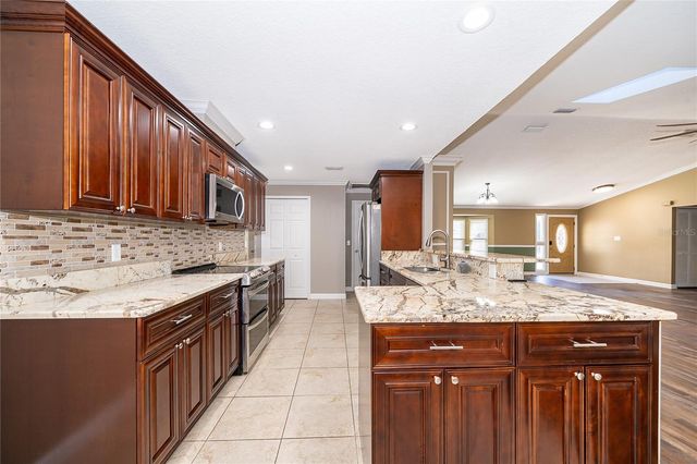 1077 HOWELL HARBOR DRIVE, Casselberry, FL 32707