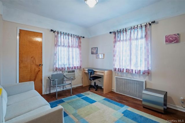 141-27 Coolidge Avenue, Briarwood, NY 11435