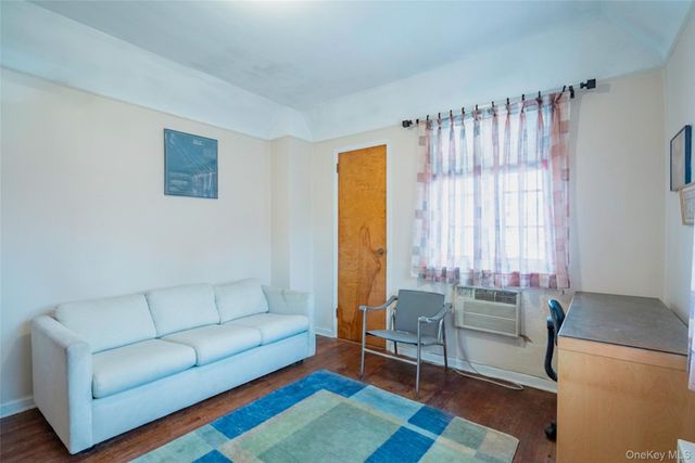 141-27 Coolidge Avenue, Briarwood, NY 11435