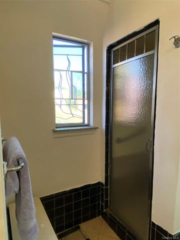141-27 Coolidge Avenue, Briarwood, NY 11435