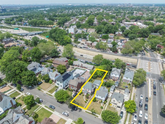 141-27 Coolidge Avenue, Briarwood, NY 11435