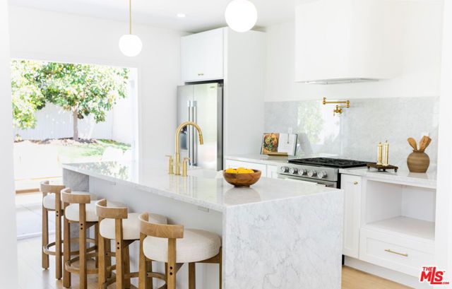 919 E Virginia Terrace, Santa Paula, CA 93060