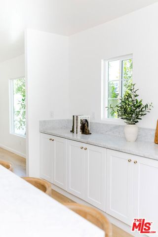 919 E Virginia Terrace, Santa Paula, CA 93060
