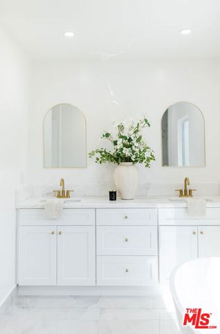919 E Virginia Terrace, Santa Paula, CA 93060