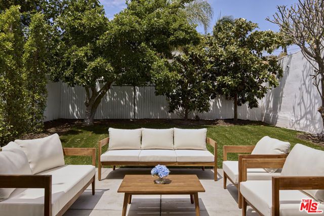 919 E Virginia Terrace, Santa Paula, CA 93060