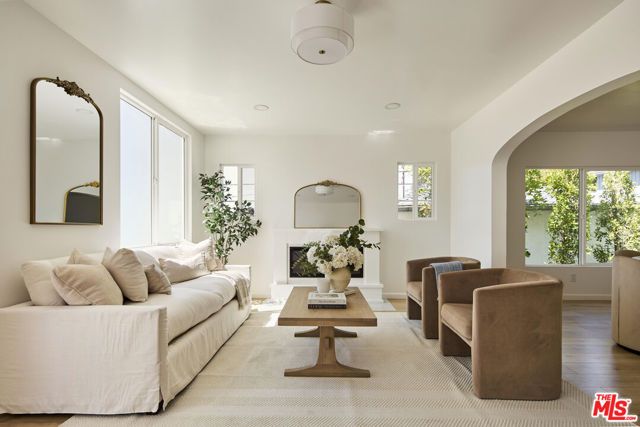 919 E Virginia Terrace, Santa Paula, CA 93060