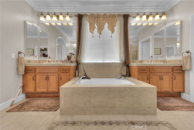 41403 Mackenzie Court, Murrieta, CA 92562