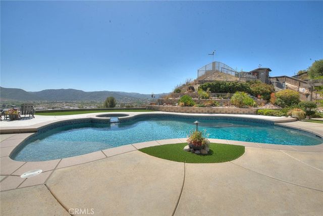 41403 Mackenzie Court, Murrieta, CA 92562
