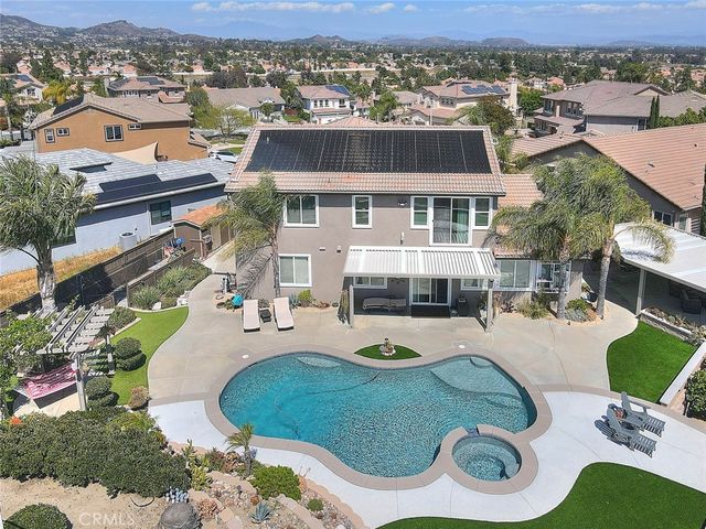 41403 Mackenzie Court, Murrieta, CA 92562