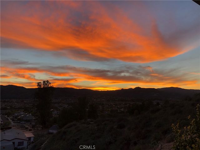 41403 Mackenzie Court, Murrieta, CA 92562