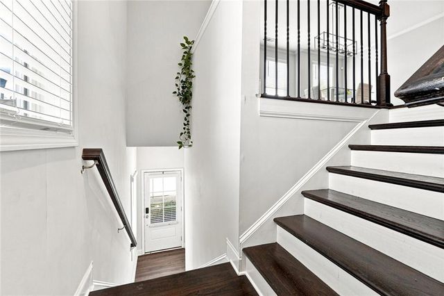 6146 Eves Way, Norcross, GA 30071