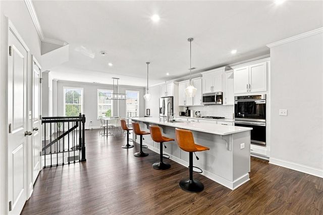 6146 Eves Way, Norcross, GA 30071