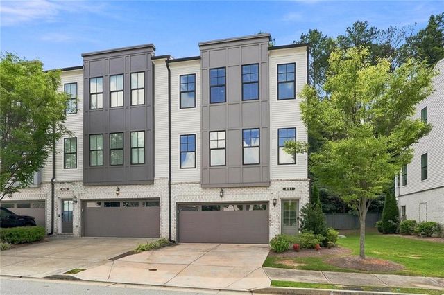 6146 Eves Way, Norcross, GA 30071