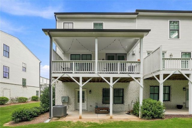 6146 Eves Way, Norcross, GA 30071