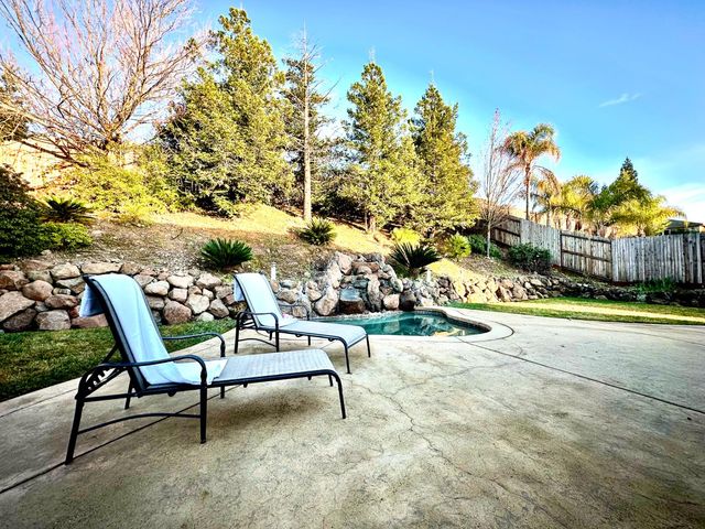 101 Emma Ct, Roseville, CA 95661