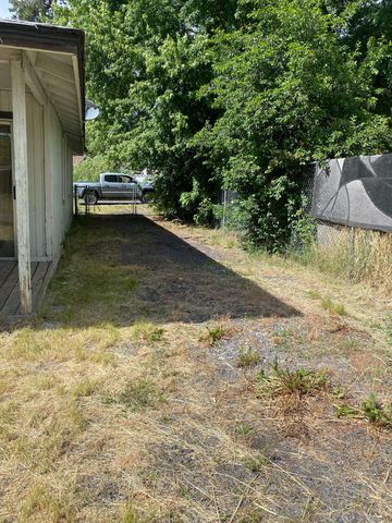 212 Chocktoot Street, Chiloquin, OR 97624