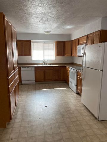 212 Chocktoot Street, Chiloquin, OR 97624