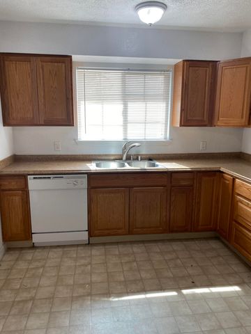 212 Chocktoot Street, Chiloquin, OR 97624