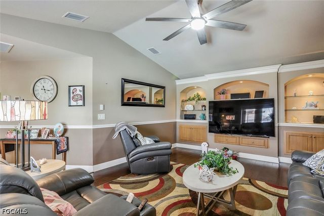 920 NW 3rd AVE, Cape Coral, FL 33993