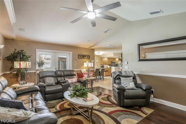 920 NW 3rd AVE, Cape Coral, FL 33993