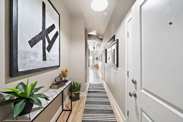 1011 Studemont Street 210, Houston, TX 77007