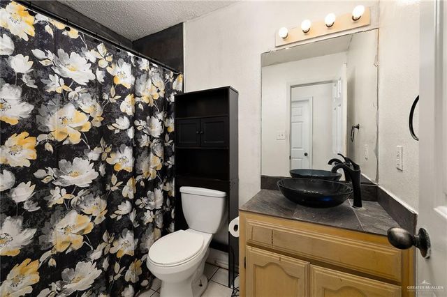 3405 Walnut Avenue, Mcallen, TX 78501