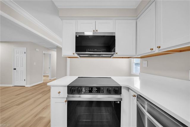 708 Colony DR, Chesapeake, VA 23322