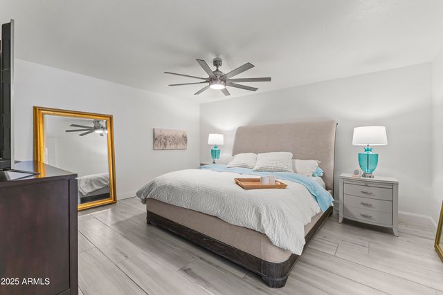 7258 E LOMA Lane, Scottsdale, AZ 85258