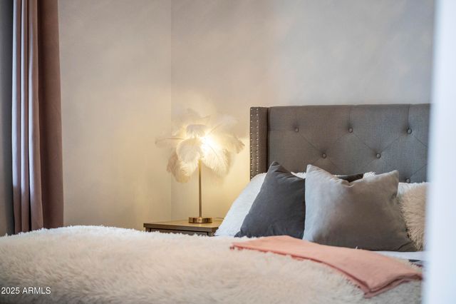 7258 E LOMA Lane, Scottsdale, AZ 85258