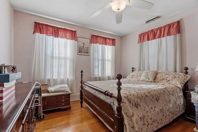 258-270 K Street, Boston, MA 02127