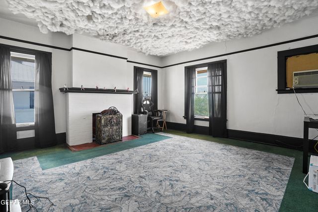 1207 E Rio Grande Avenue, El Paso, TX 79902