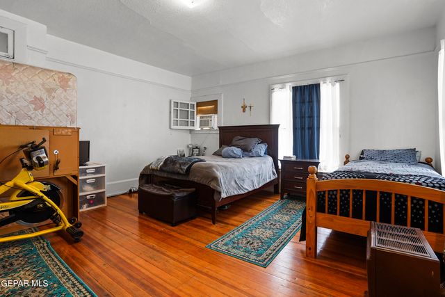 1207 E Rio Grande Avenue, El Paso, TX 79902