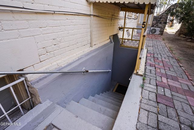 1207 E Rio Grande Avenue, El Paso, TX 79902