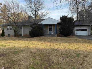 411 E Glendora Drive, Bloomington, IN 47408