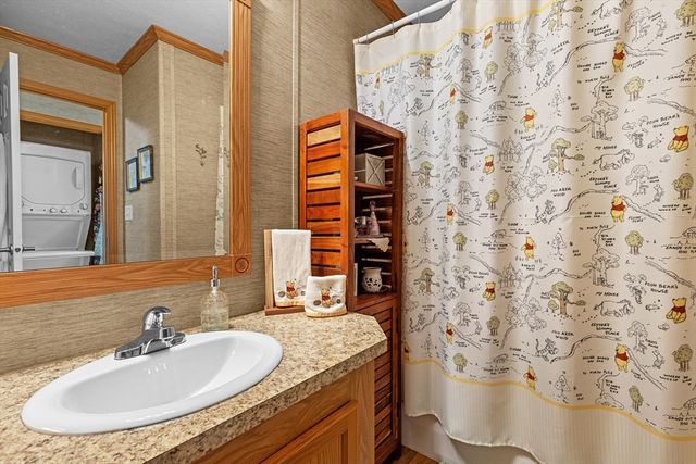 8 Swifts Beach Road 33, Wareham, MA 02571